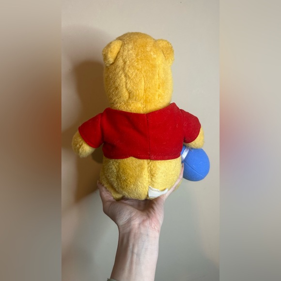 1994 Disney Mattel Winnie the Pooh plush with honeypot - Picture 5 of 7